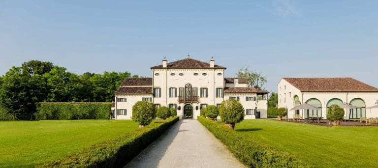 Kering Eyewear: Transparenz in der Wertschöpfungskette