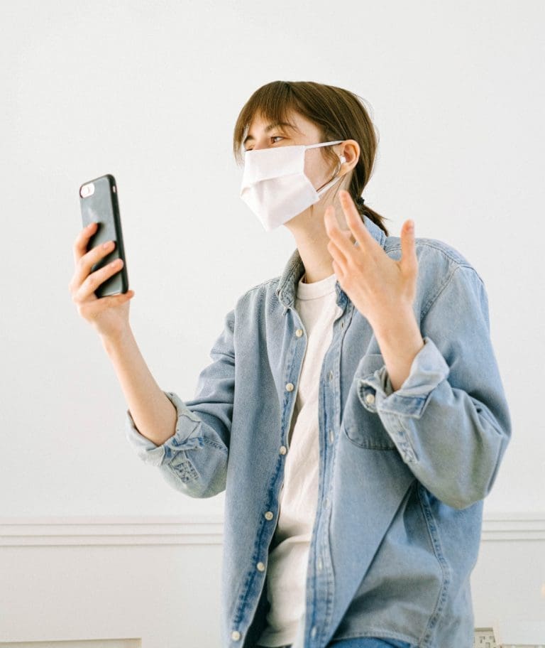 Forschung: Bei Gesichtsmasken fehlt das Lippenlesen