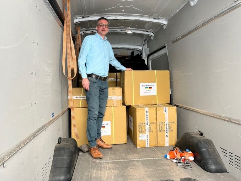 Swiss Eye: Brillen für ukrainische Verteidigungskräfte