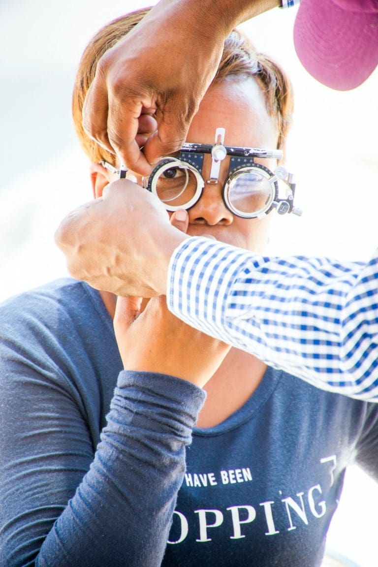 Niedrige Einkommen führen häufiger zu Sehproblemen