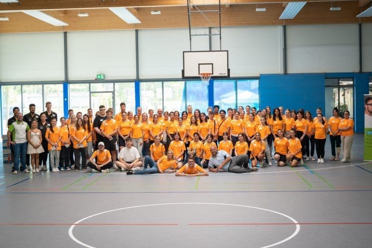 Pro Optik: Ausbildungsstart für über 100 Azubis