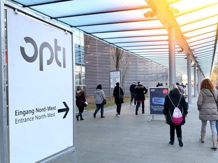 Opti 2020 Messeeingang