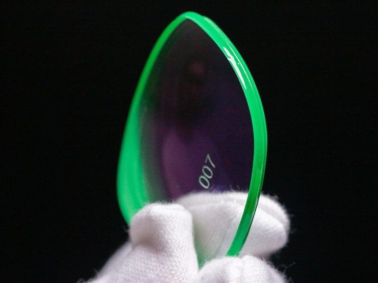 Shape line edge coloring farbige brillenglasrandbeschichtung von Shape Engineering GmbH