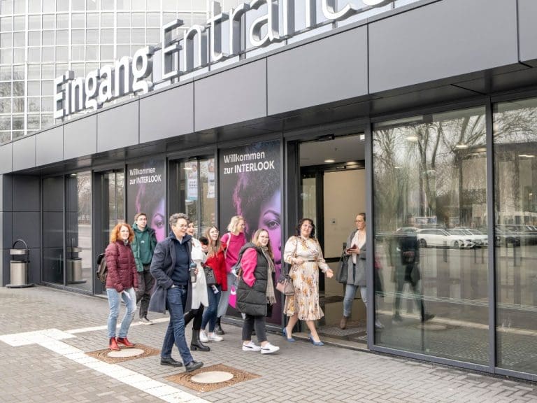 Eingang zur Augenoptik-Fachmesse Interlook