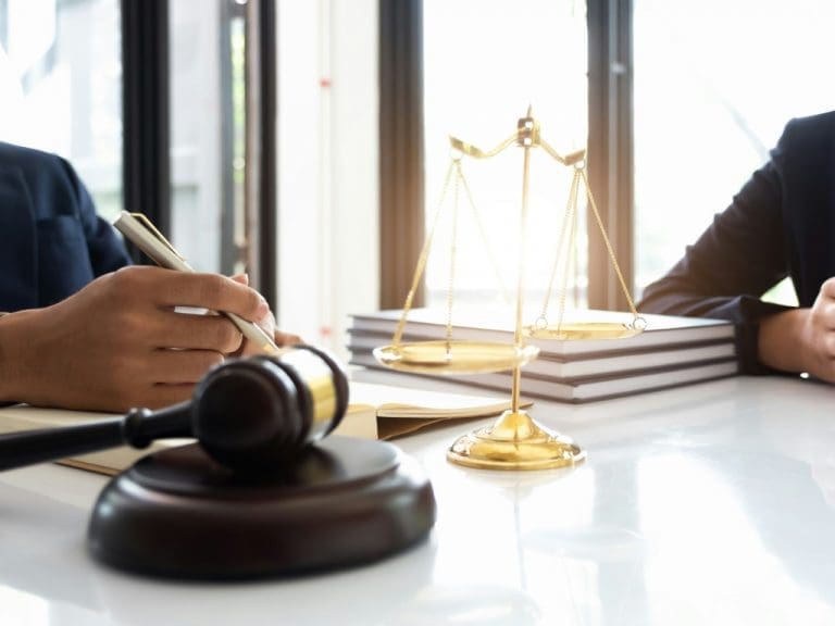 10 Dinge, die Arbeitgeber und Arbeitnehmer wissen sollten