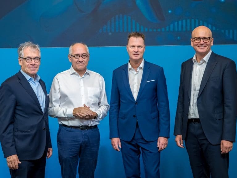 Christoph Miethke, Mathis Kuchejda, André Schulte und Roland Dimbath aus dem Spectaris-Vorstand