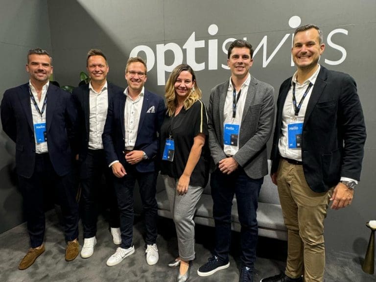 Javier Trujillo, Johannes Schubart, Samuel Frei, Alicia López, Carlos Muñoz, Ivan Sincek von IOT und Optiswiss