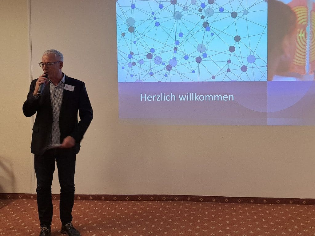 Wolfgang Wander, Obermeister der Landesinnung der Augenoptiker und Optometristen Mecklenburg-Vorpommern in Plauen bei der Herbst-Fortbildungsveranstaltung 2024