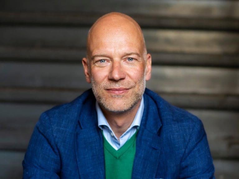 Dr. Tom Kirschbaum als CEO der Evex Group