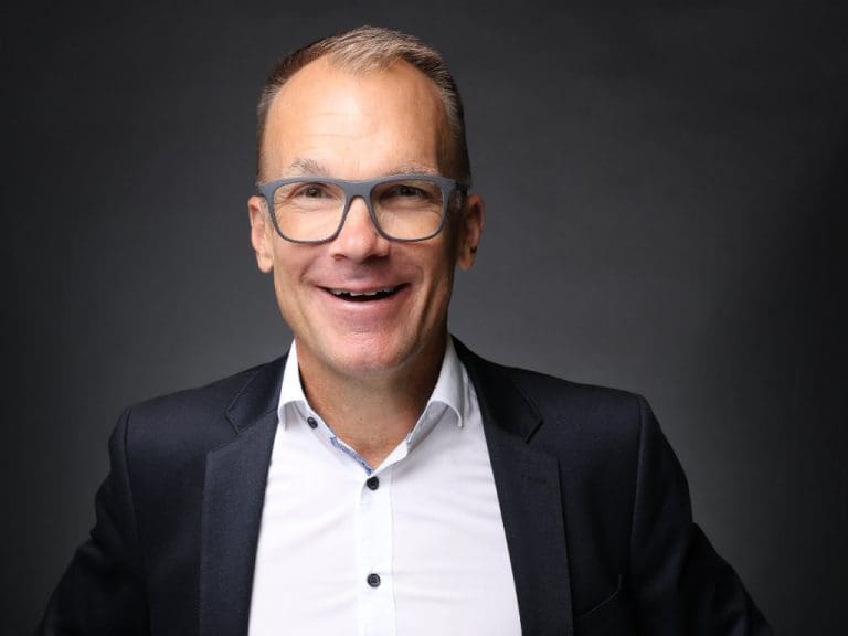 Kay Stamer als neuer Geschäftsführer bei Brillenversicherung Deutschland