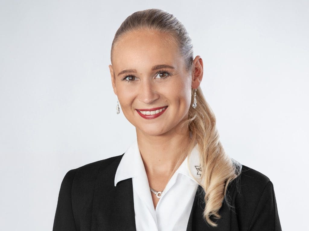 Anissa Fegers als neue Oculus-Außendienstmitarbeitern für die Region Ruhrgebiet und Ostwestfalen