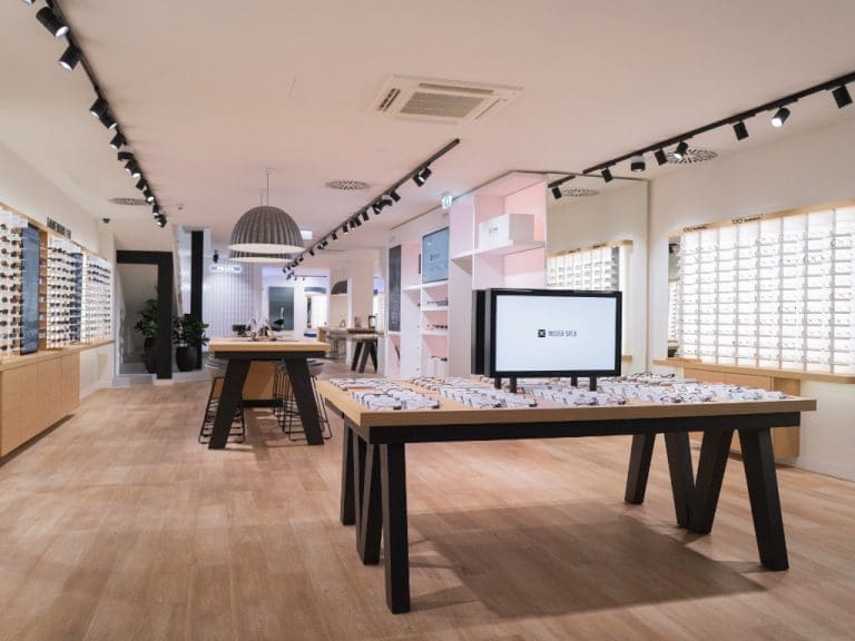 Innenansicht Mister Spex Flagship Store in Köln