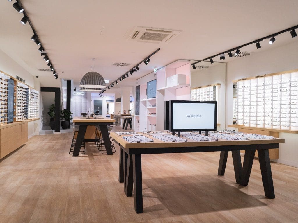 Innenansicht Mister Spex Flagship Store in Köln