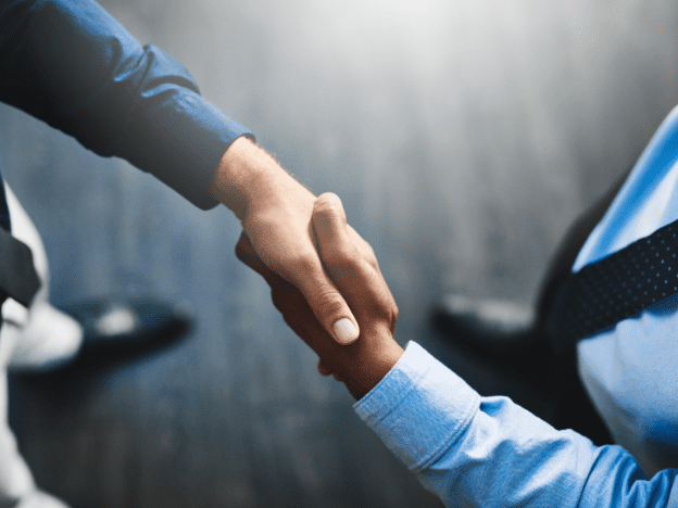 Geschäftlicher Handschlag