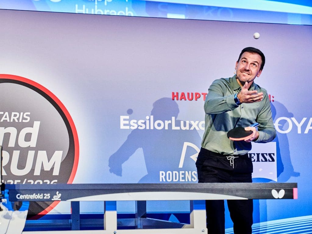 Timo Boll spielt Tischtennis auf dem Spectaris-Trendforum 2025/2026