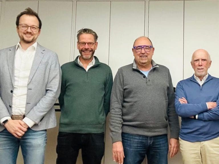 Von links: Kai Jaeger, Maarten Hobé, Stefan Lahme und Wolfgang Cagnolati als Vorstandsmitglieder der Gütegemeinschaft Optometrische Leistungen e.V. (GOL)